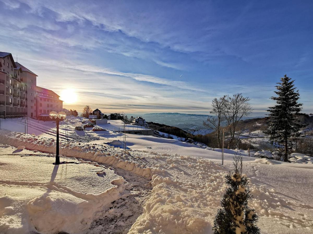 Golden Sky - Milmari Resort&Spa Kopaonik Exterior foto